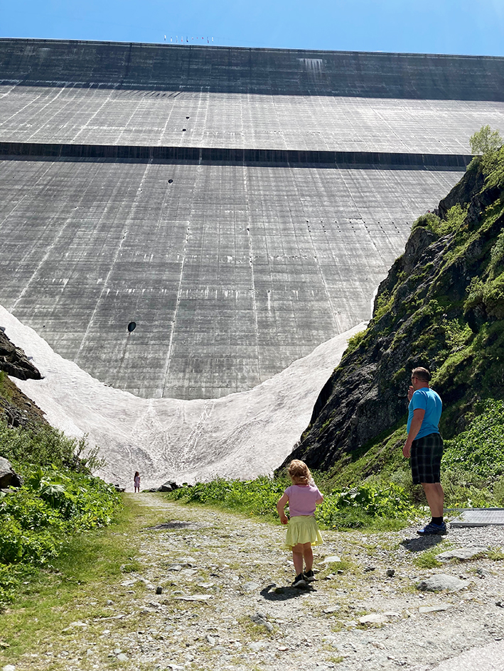 Wallis_Grand_Dixence1